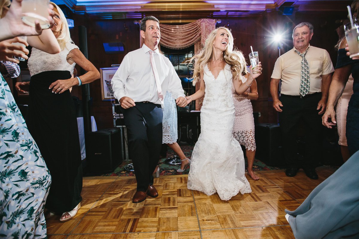 St Brendan Chapel Kennebunkport Maine Wedding Lindsay Hite Photography