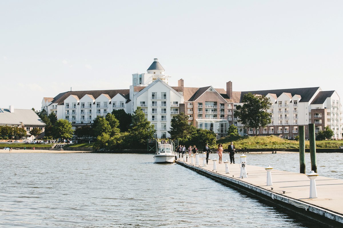 Hyatt Regency Cambridge Maryland Wedding Lindsay Hite Photography