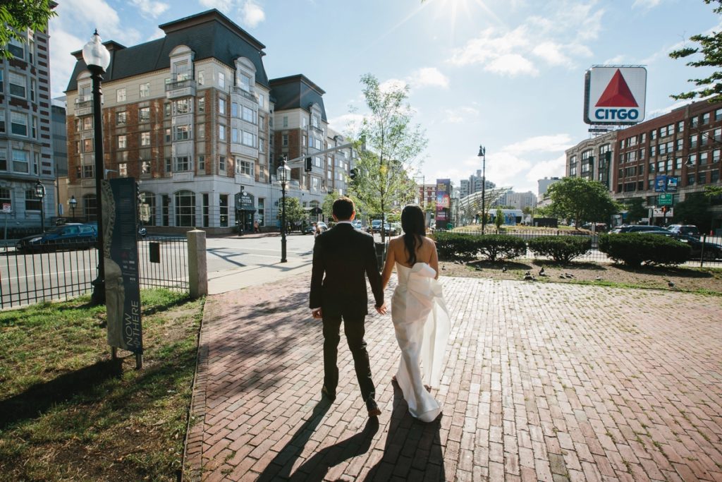 Hotel Commonwealth Boston Wedding Lindsay Hite Photography