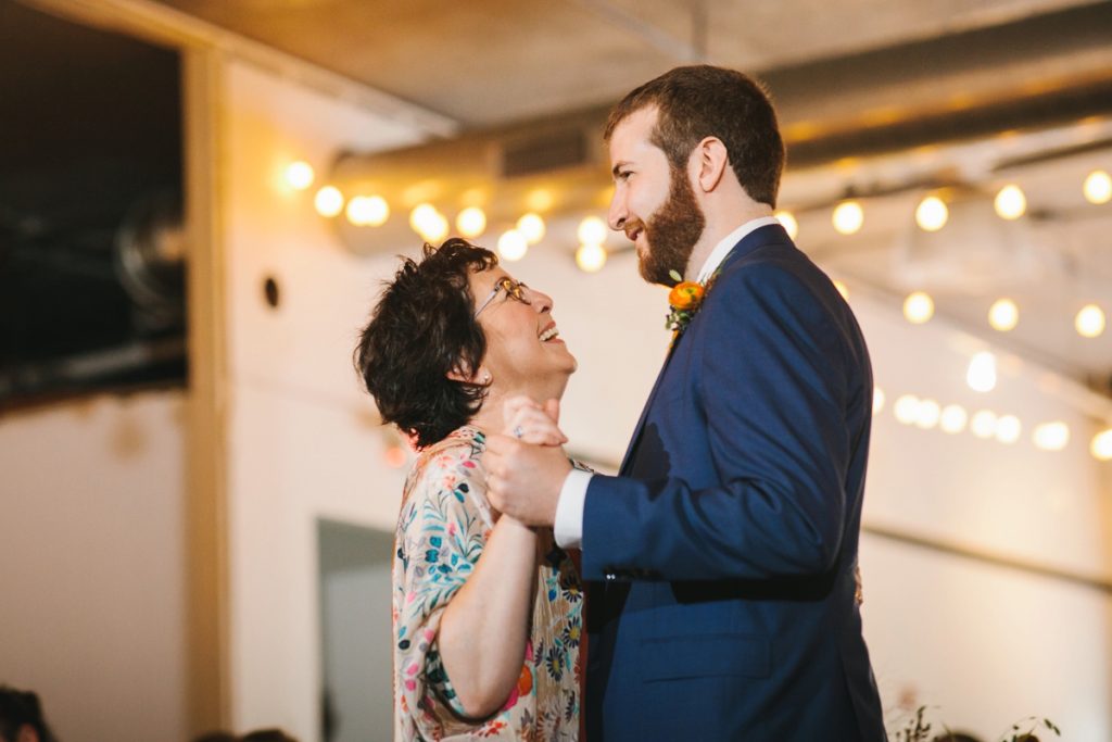 Warehouse XI Wedding Lindsay Hite Photography