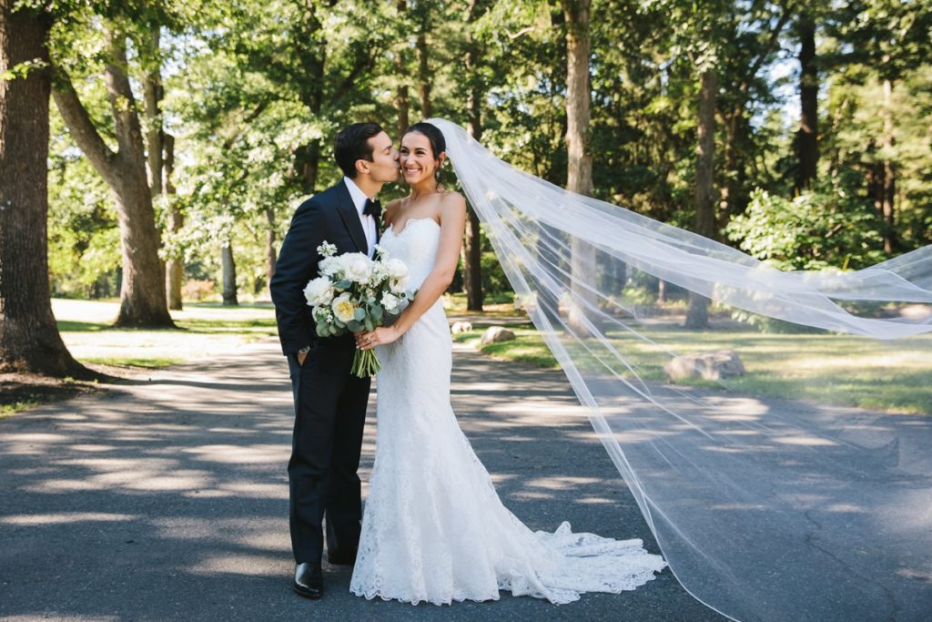 The Gardens At Elm Bank Wedding Lindsey Gabe S Elegant Modern